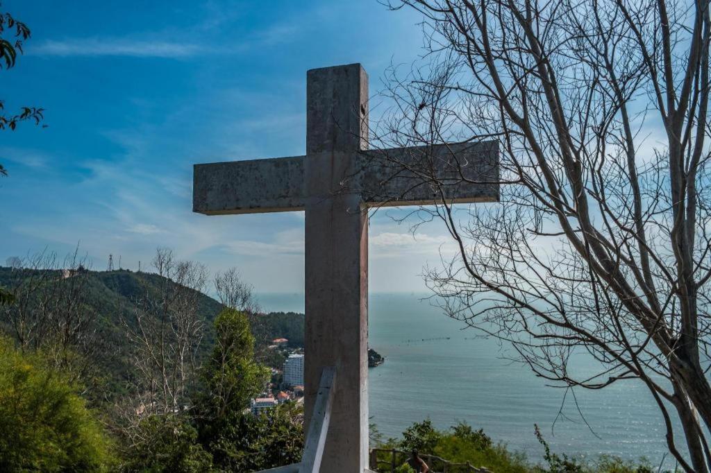 Sea Mountain